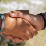 「お願いします」はビジネスマナーとしてどうなのか。